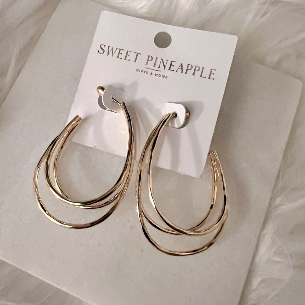 ✔️Sweet Pineapple Gold Teardrop Layered Earrings